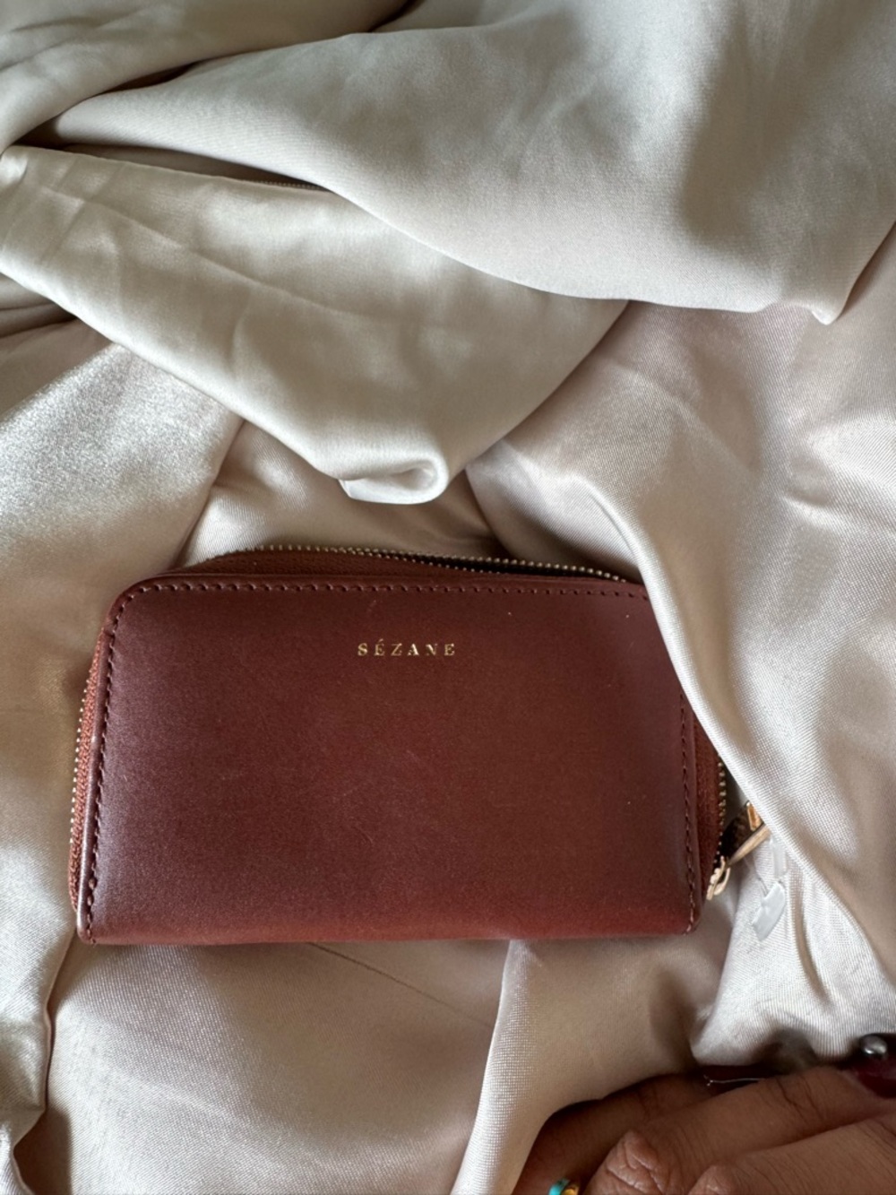 Sezane Chestnut Leather Zip Card Case